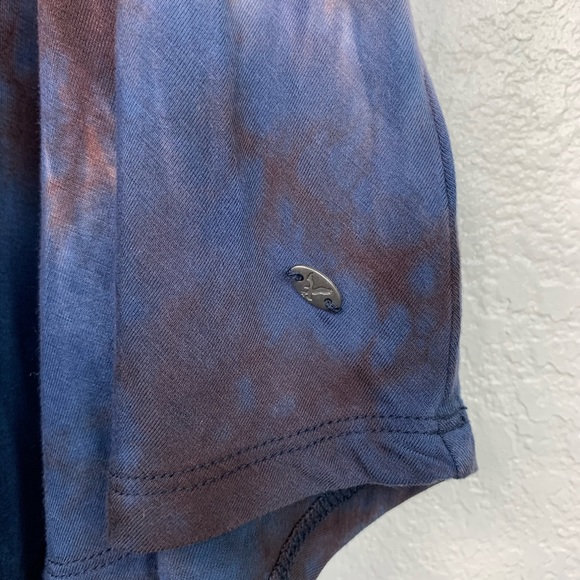 AEO Soft & Sexy lace up Blue & brown tie dye shirt - Picture 6 of 7